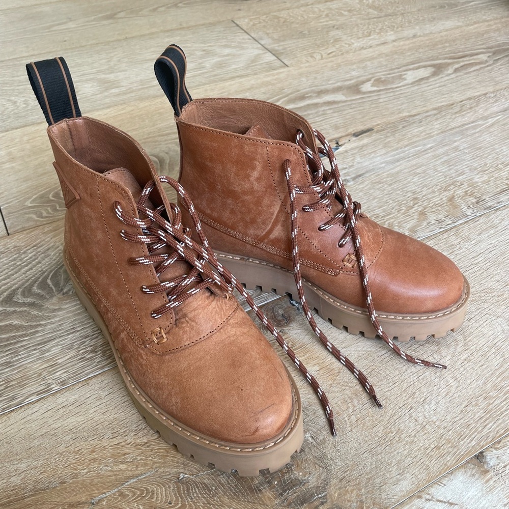 Tan Leather Lace-Up Ankle Boots